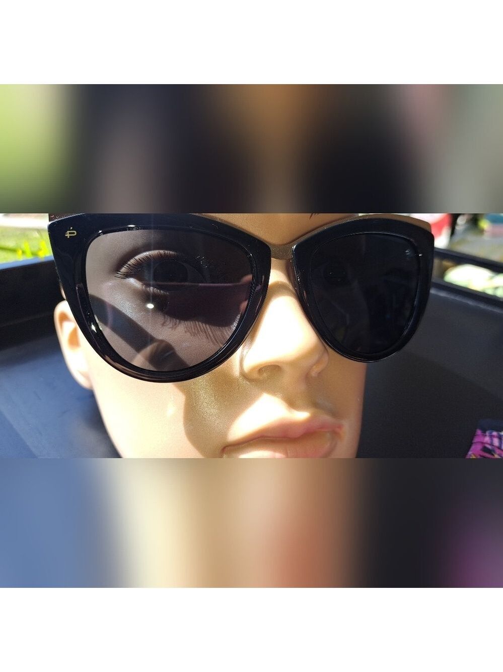 Prive Revaux The Juliette Cat Eye Sunglasses. Black Frames Gold tone Accent. - Picture 13 of 16